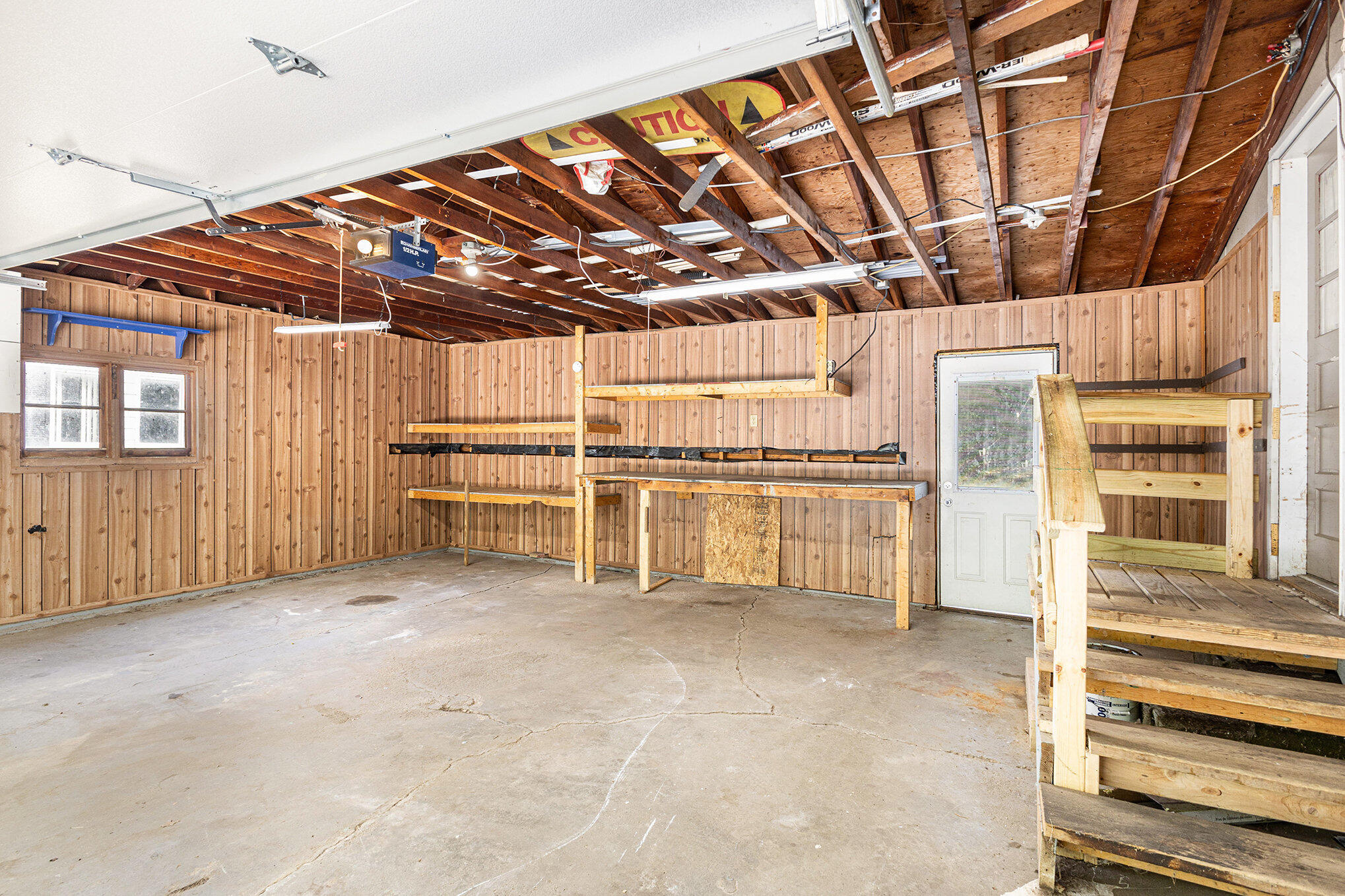 5225 Merriman Road