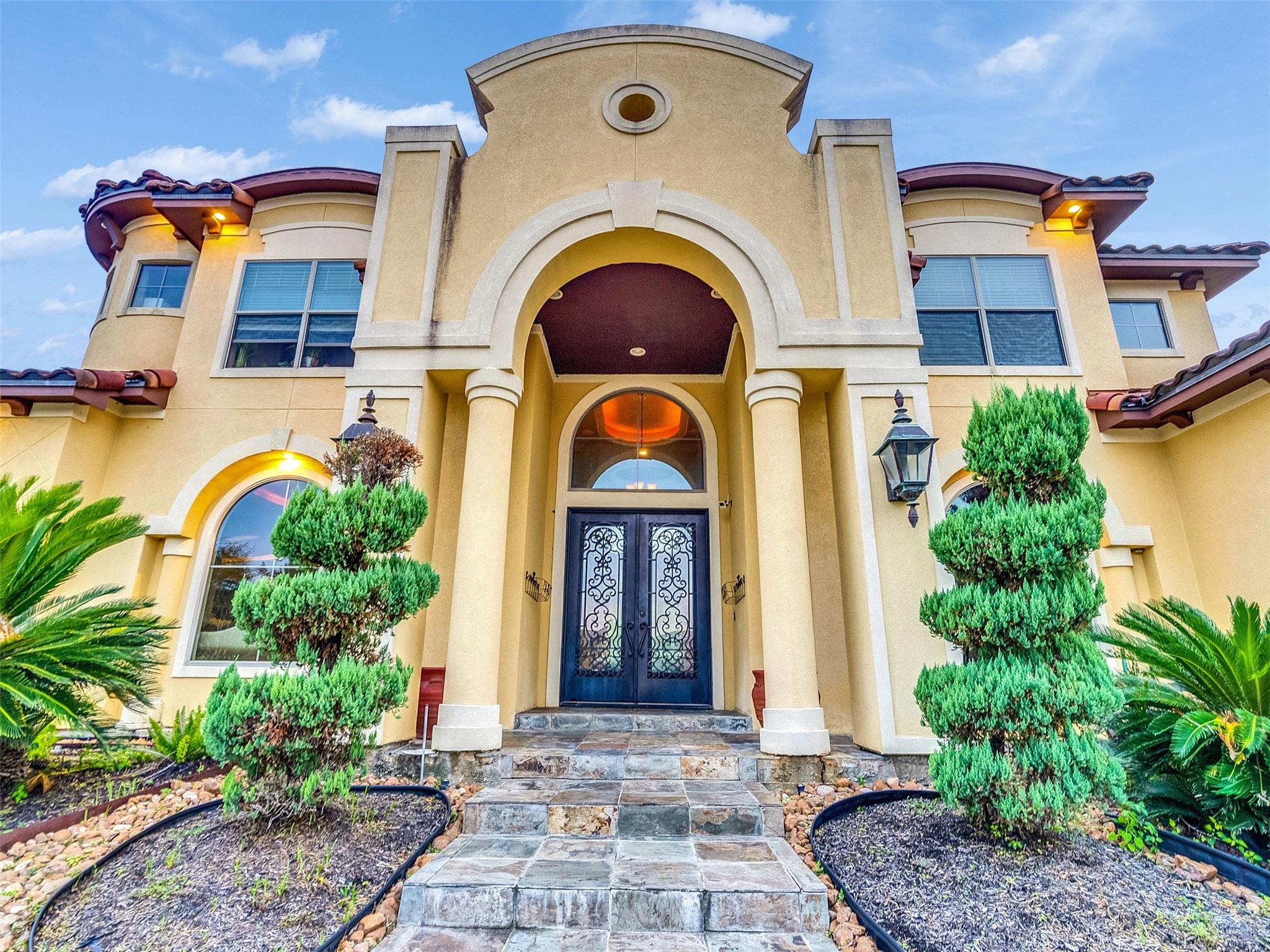 14502 Packard Falls Court