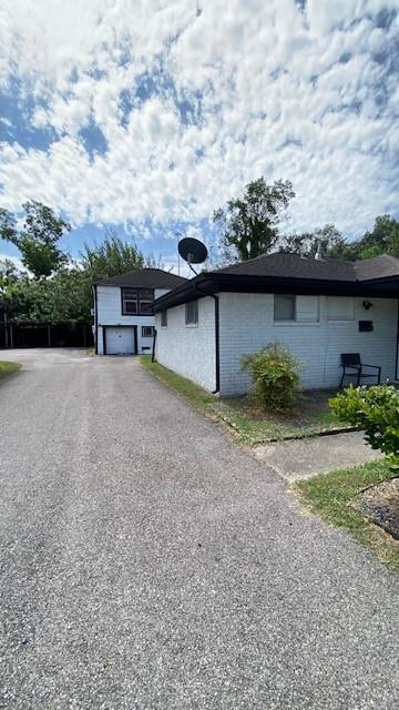222 Caplin Street