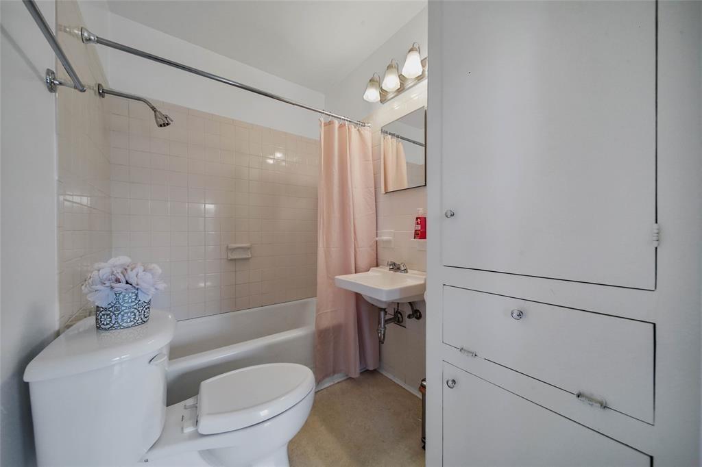 4821 Rusk Street # 1
