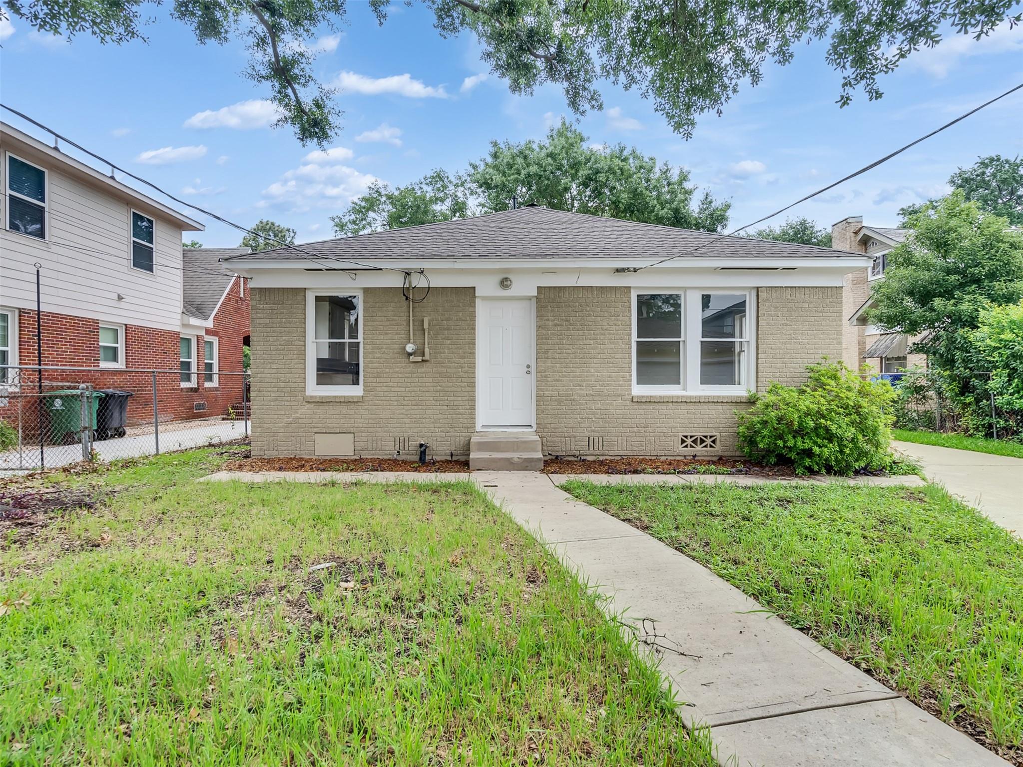 1412 Lawson Street
