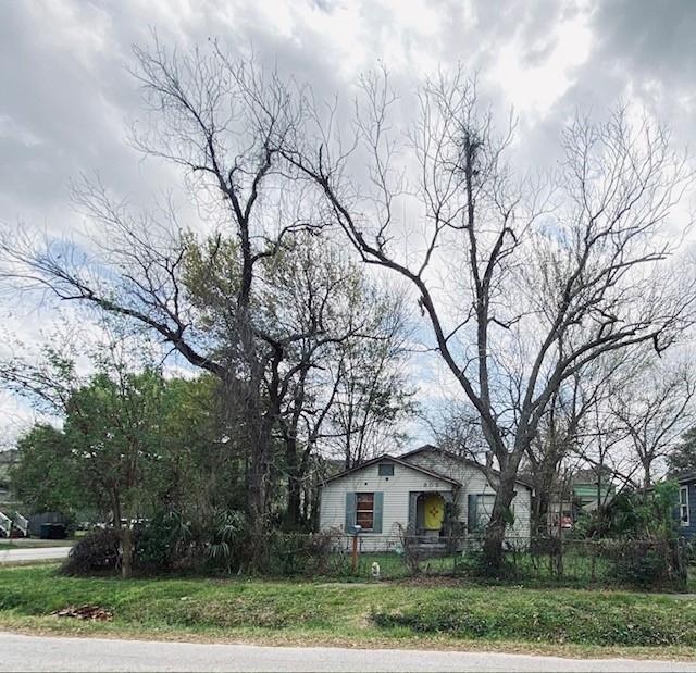 602 W 26th Street