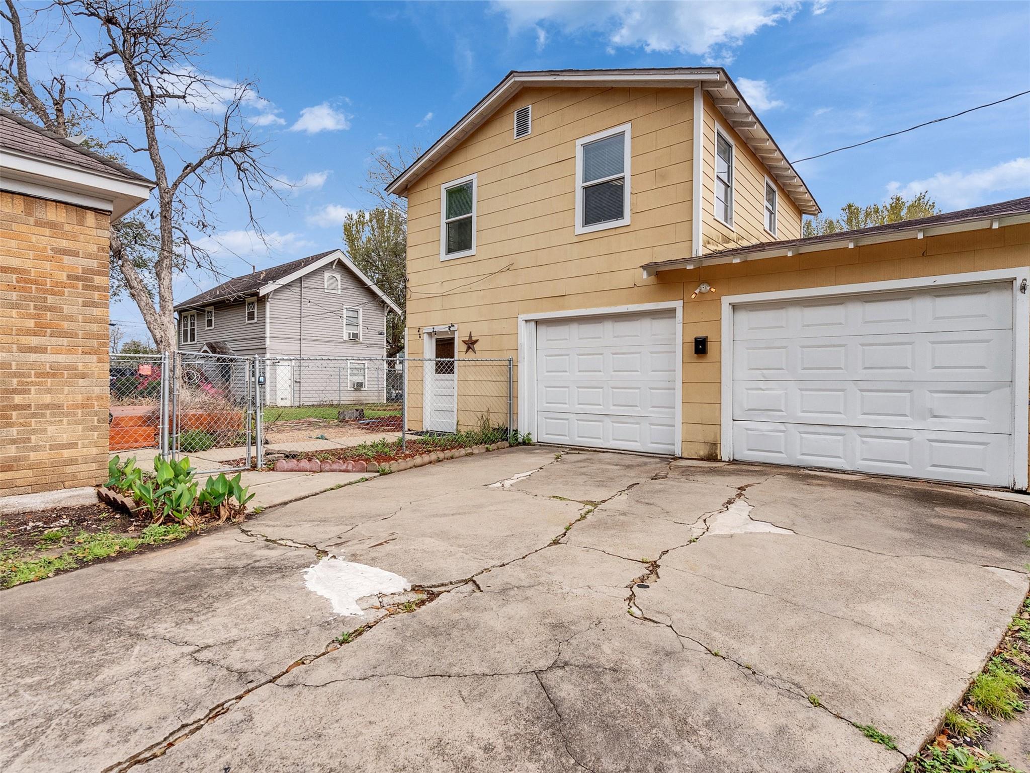 1411 Lawson Street