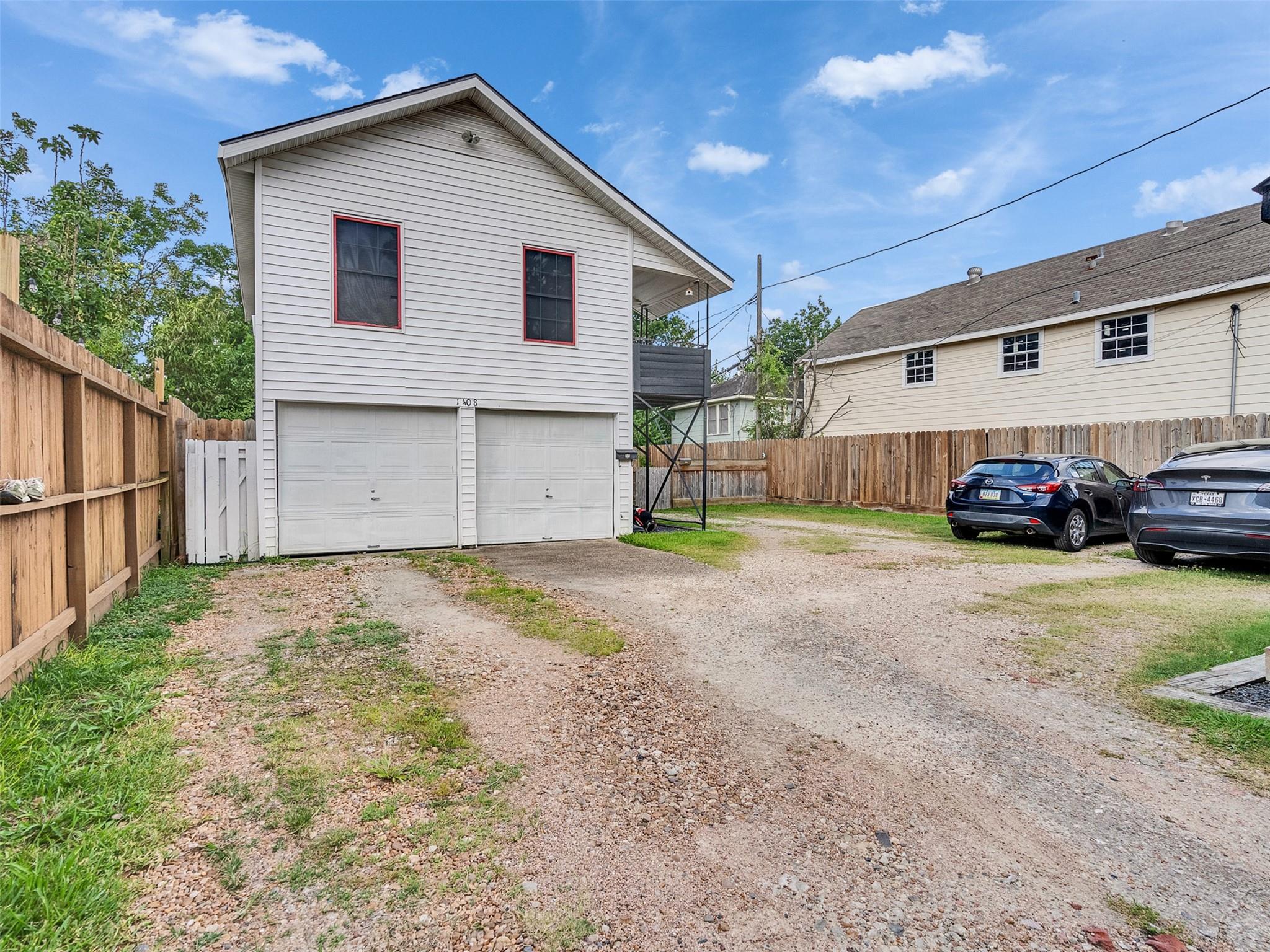1406 Elliott Street