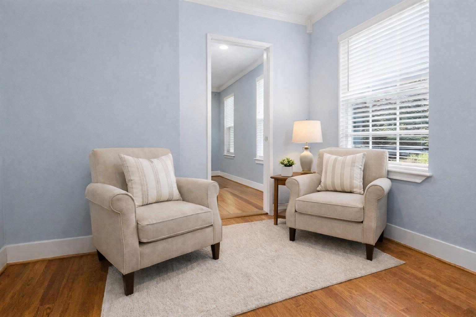 2030 Palo Alto Street