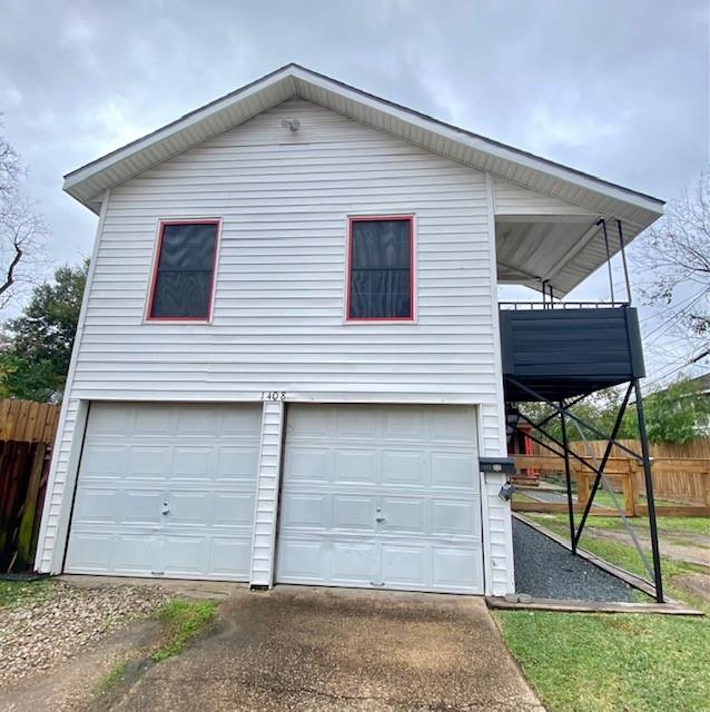 1406 Elliott Street