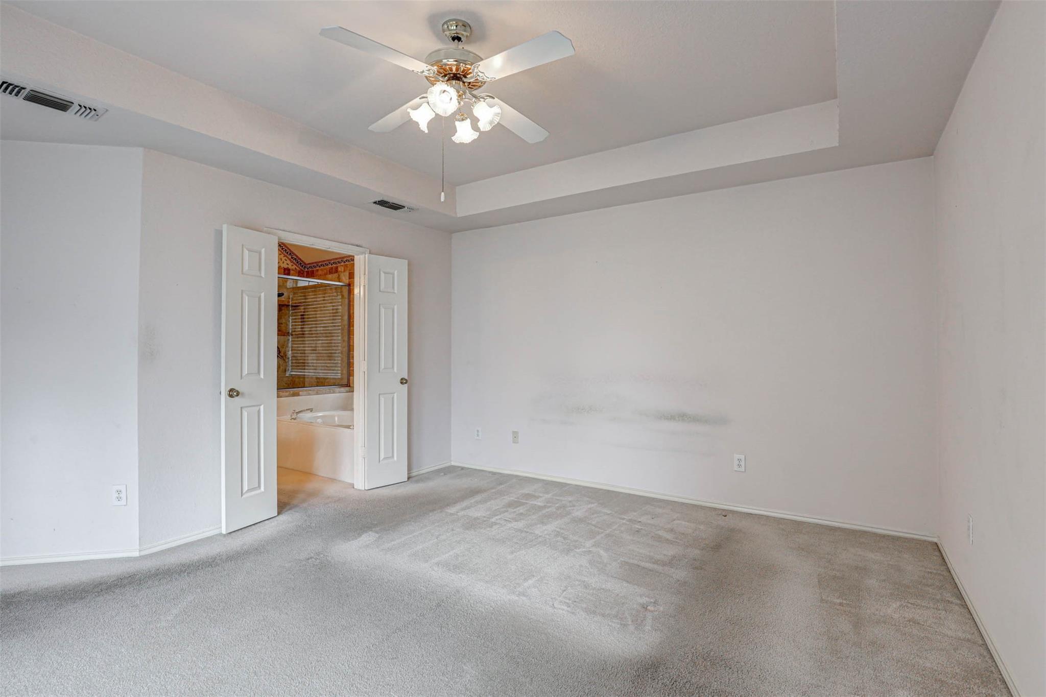 5316 Lake Mead Trail