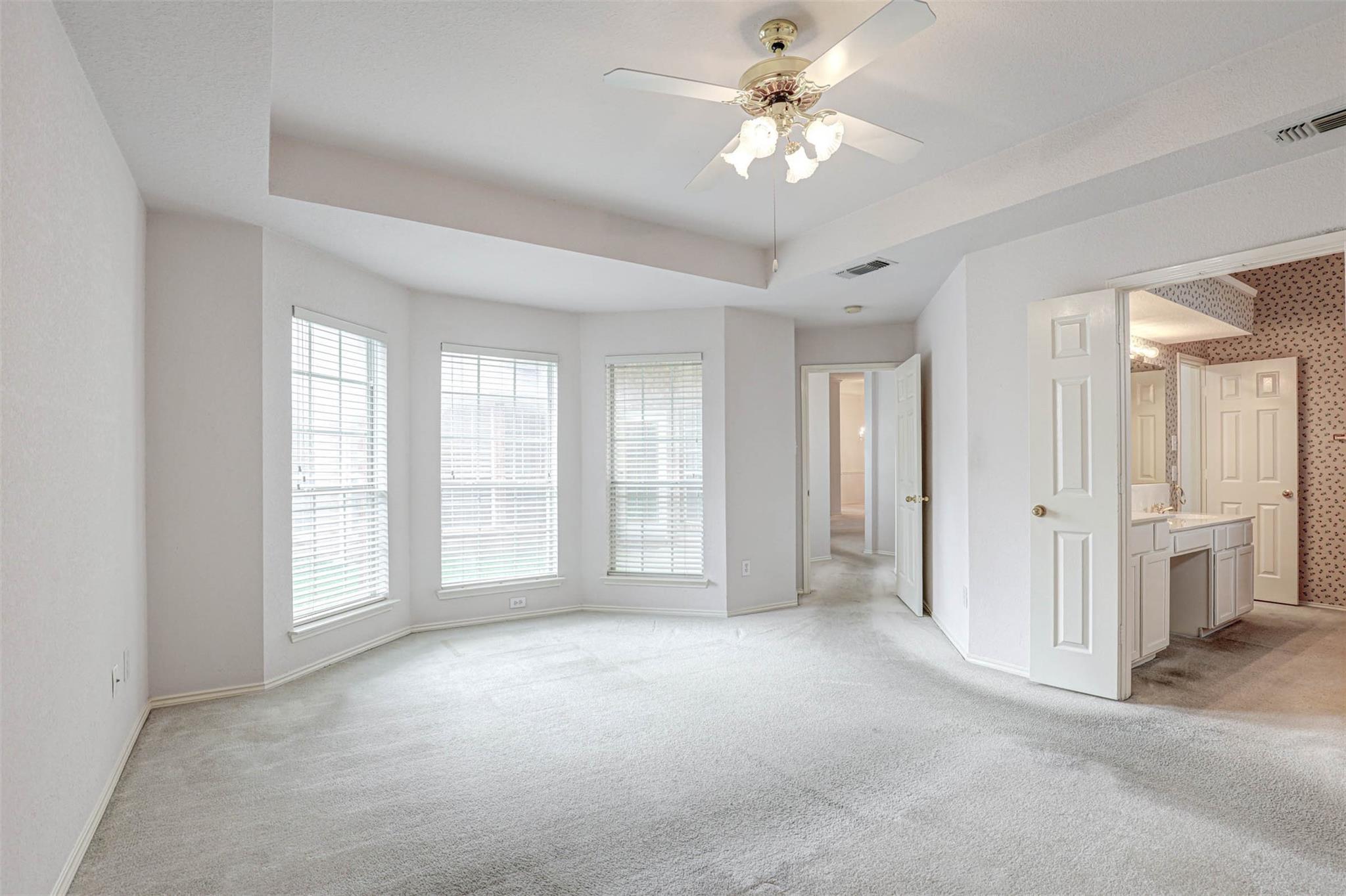 5316 Lake Mead Trail