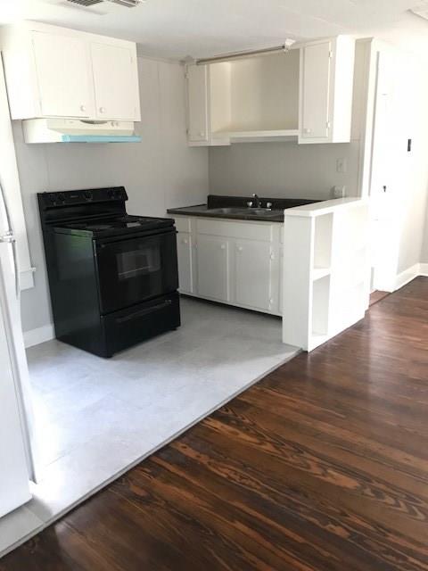 4625 Bell Street Unit: 1/2