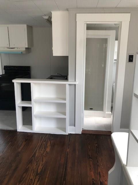 4625 Bell Street Unit: 1/2