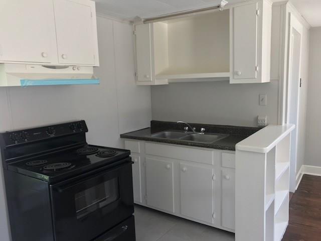 4625 Bell Street Unit: 1/2