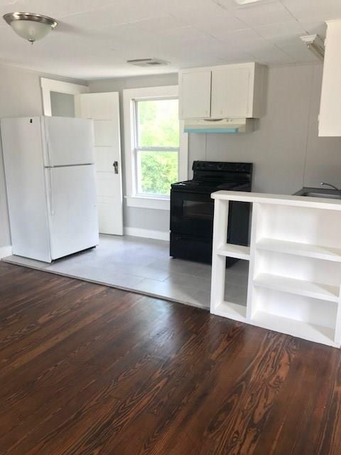 4625 Bell Street Unit: 1/2