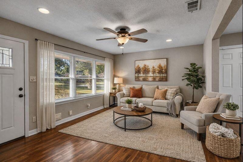 219 E Janisch Road, Houston