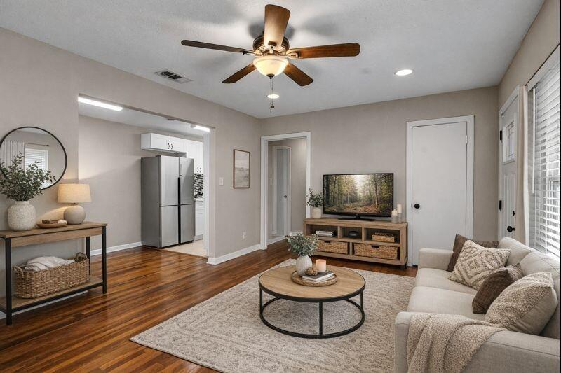 219 E Janisch Road, Houston