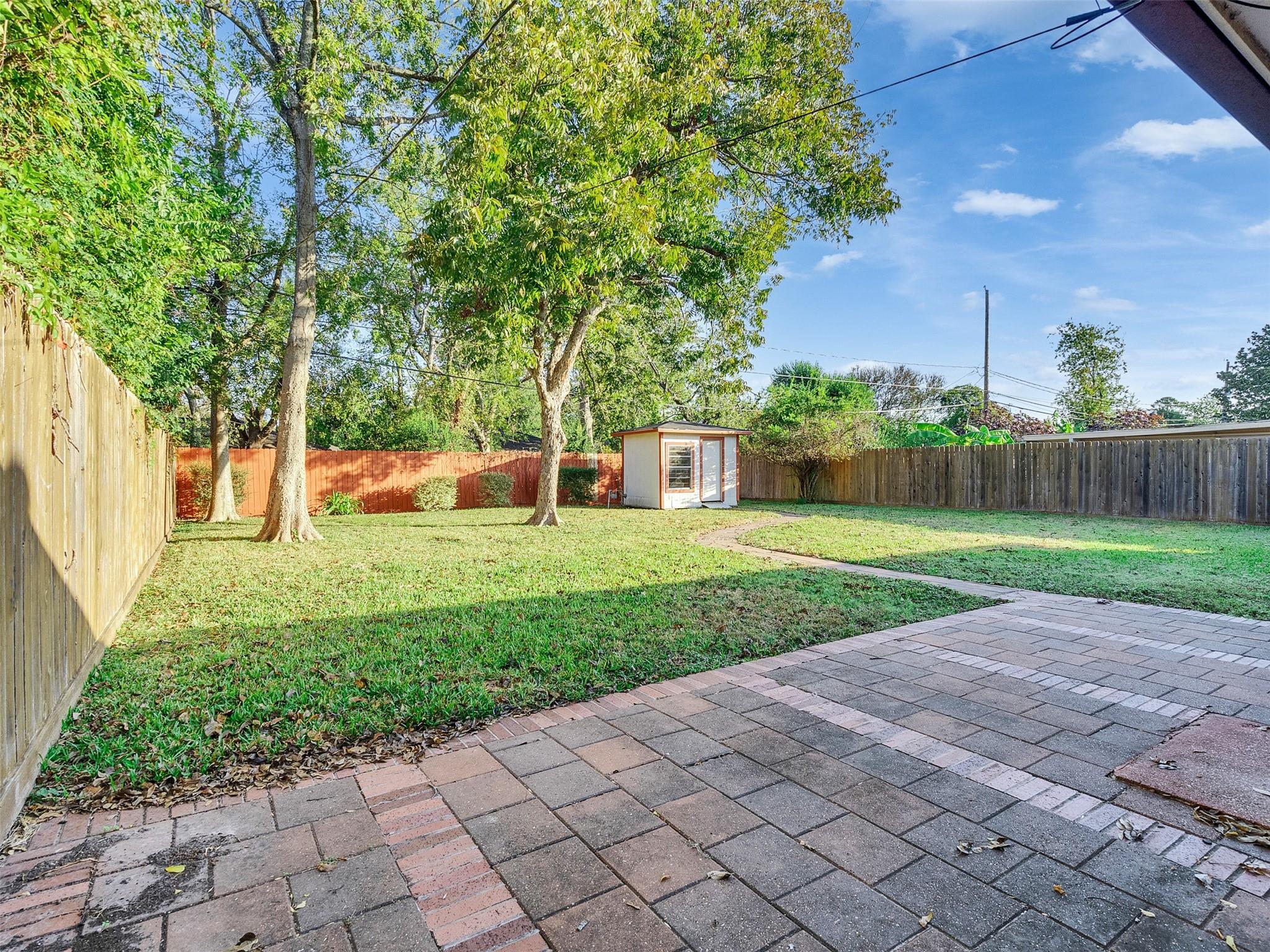 219 E Janisch Road, Houston
