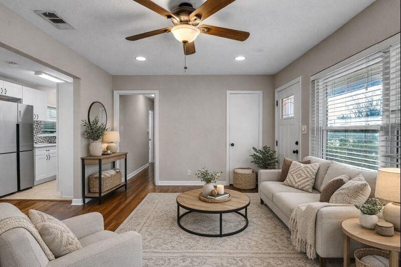 219 E Janisch Road, Houston