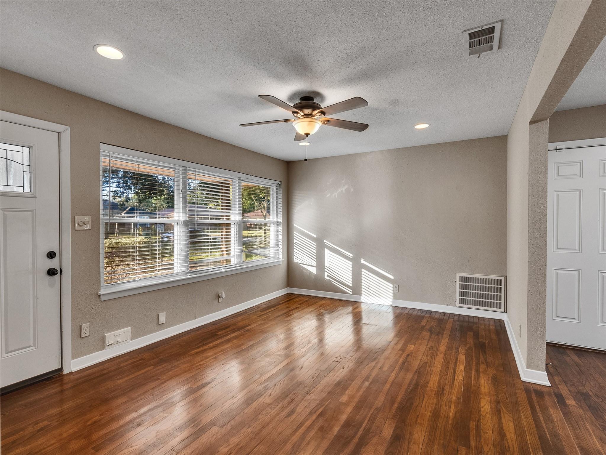 219 E Janisch Road, Houston