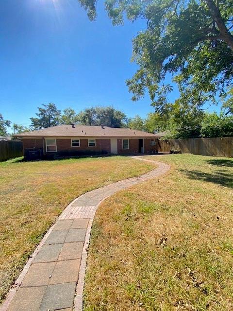 219 E Janisch Road, Houston