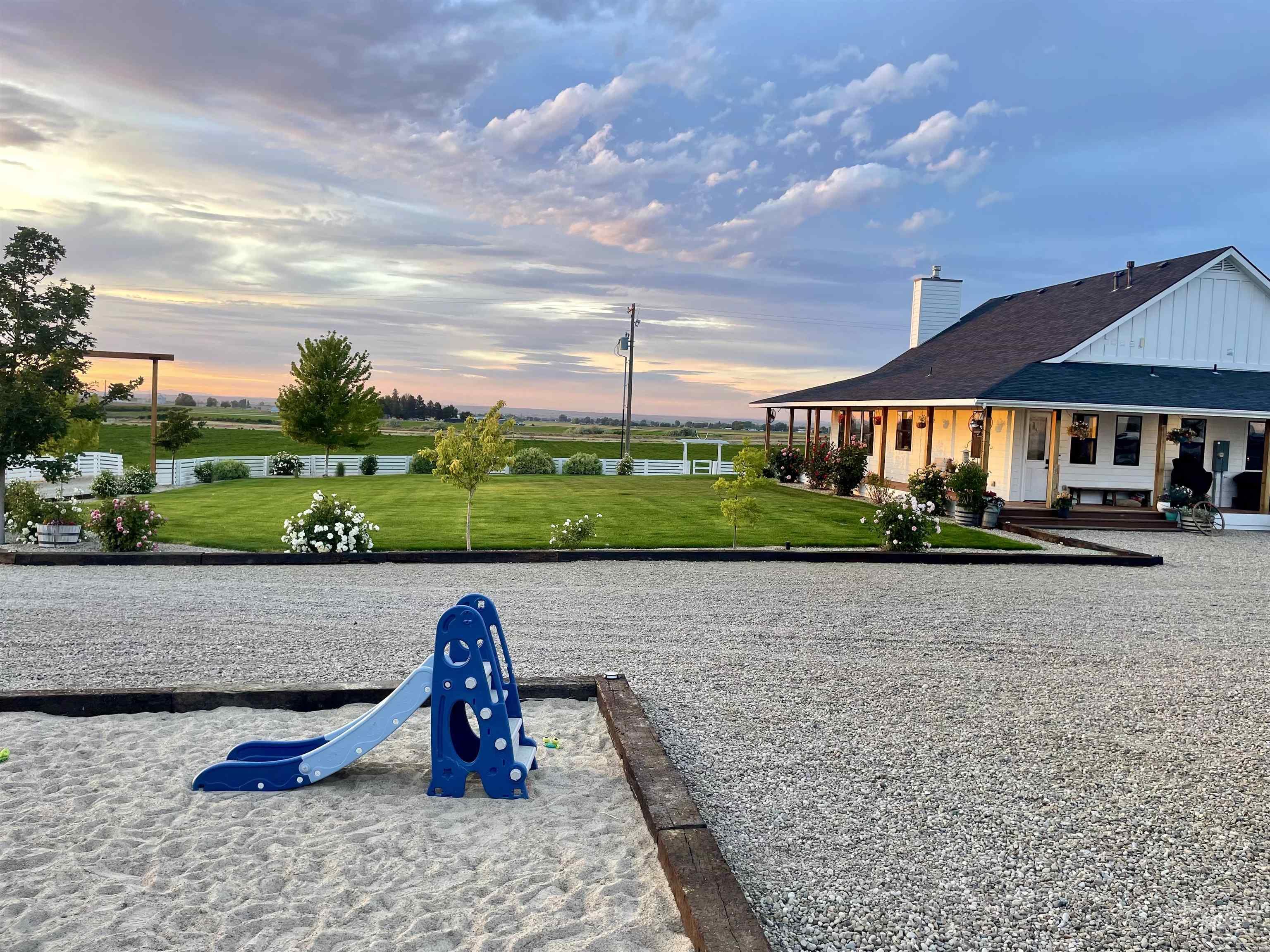 21907 Upper Pleasant Ridge Road