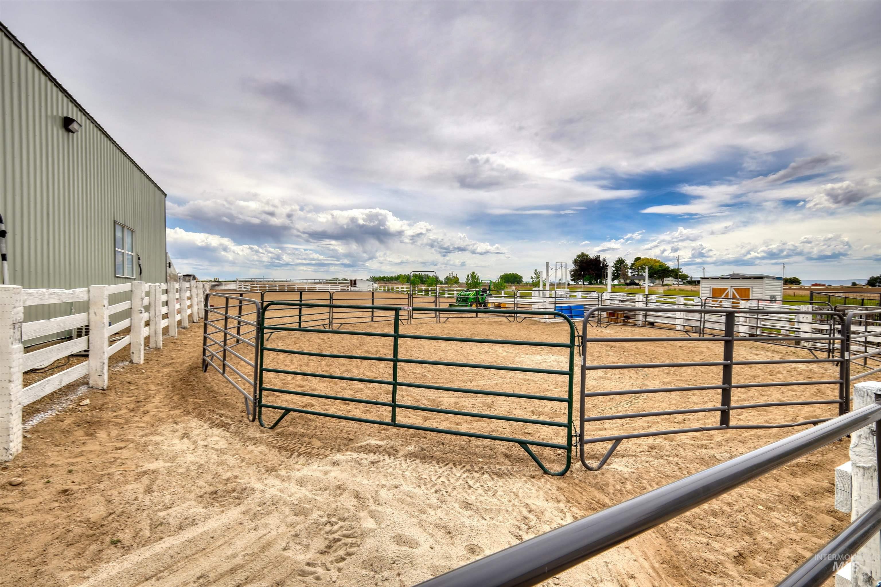 21907 Upper Pleasant Ridge Road