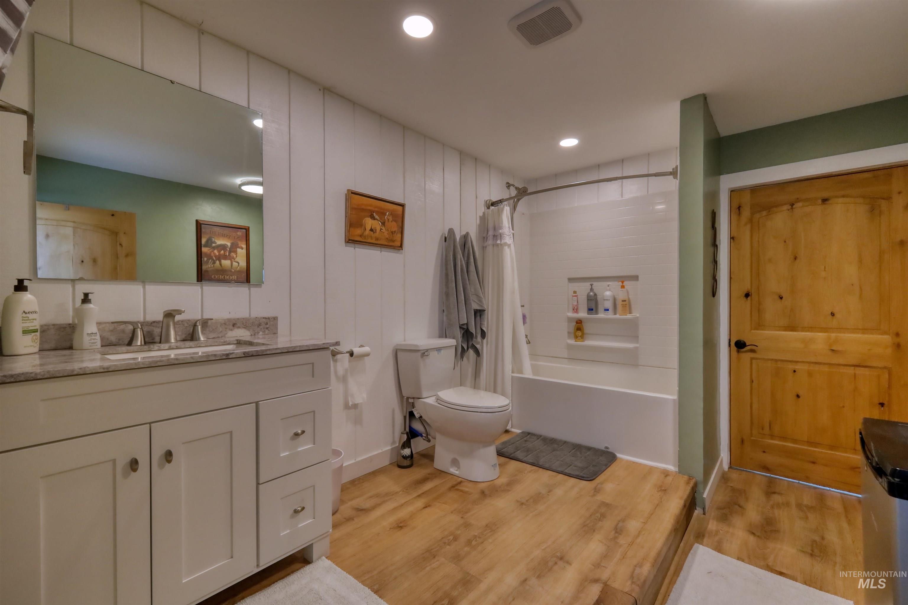 21907 Upper Pleasant Ridge Road