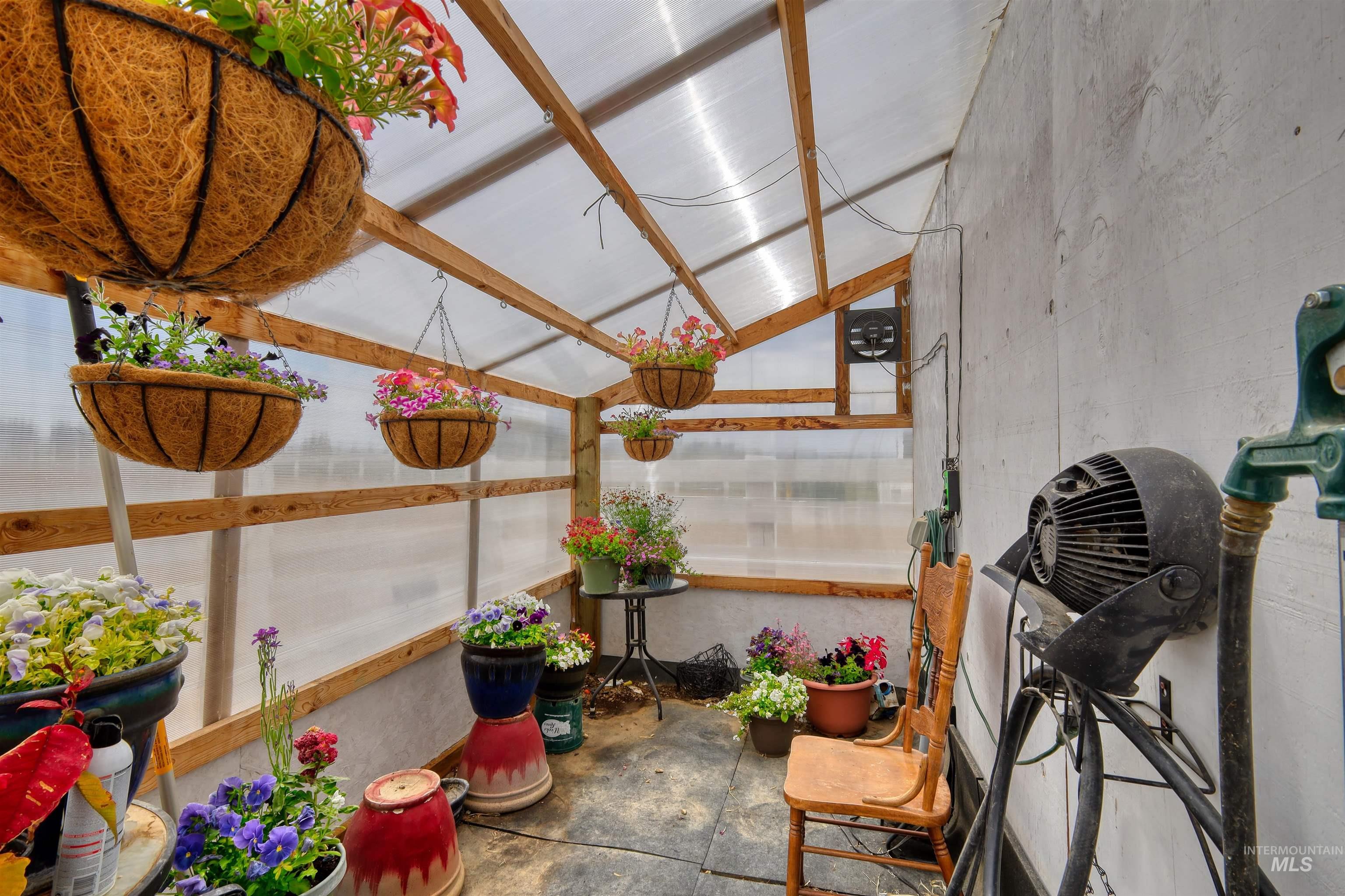 21907 Upper Pleasant Ridge Road