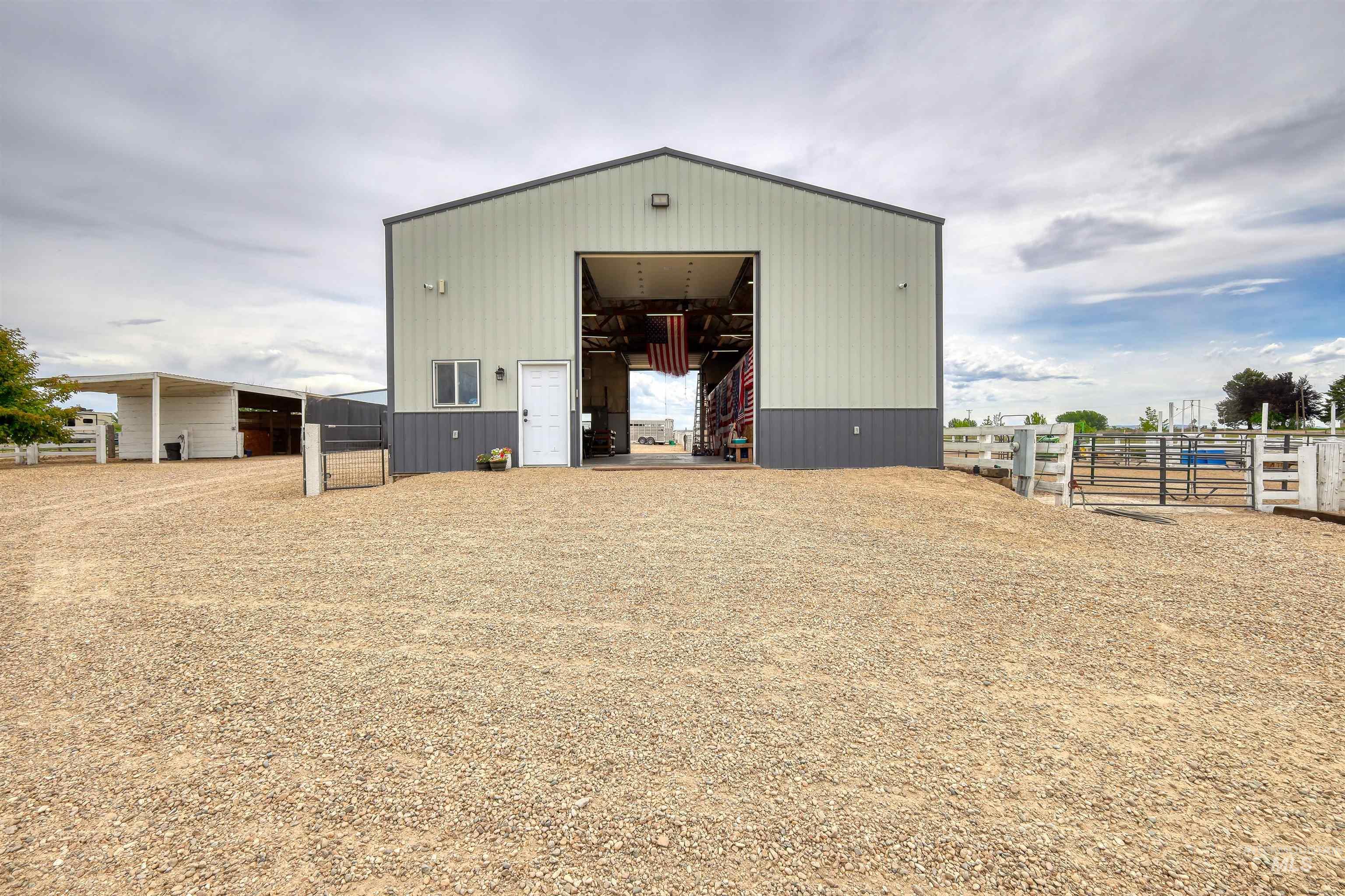 21907 Upper Pleasant Ridge Road