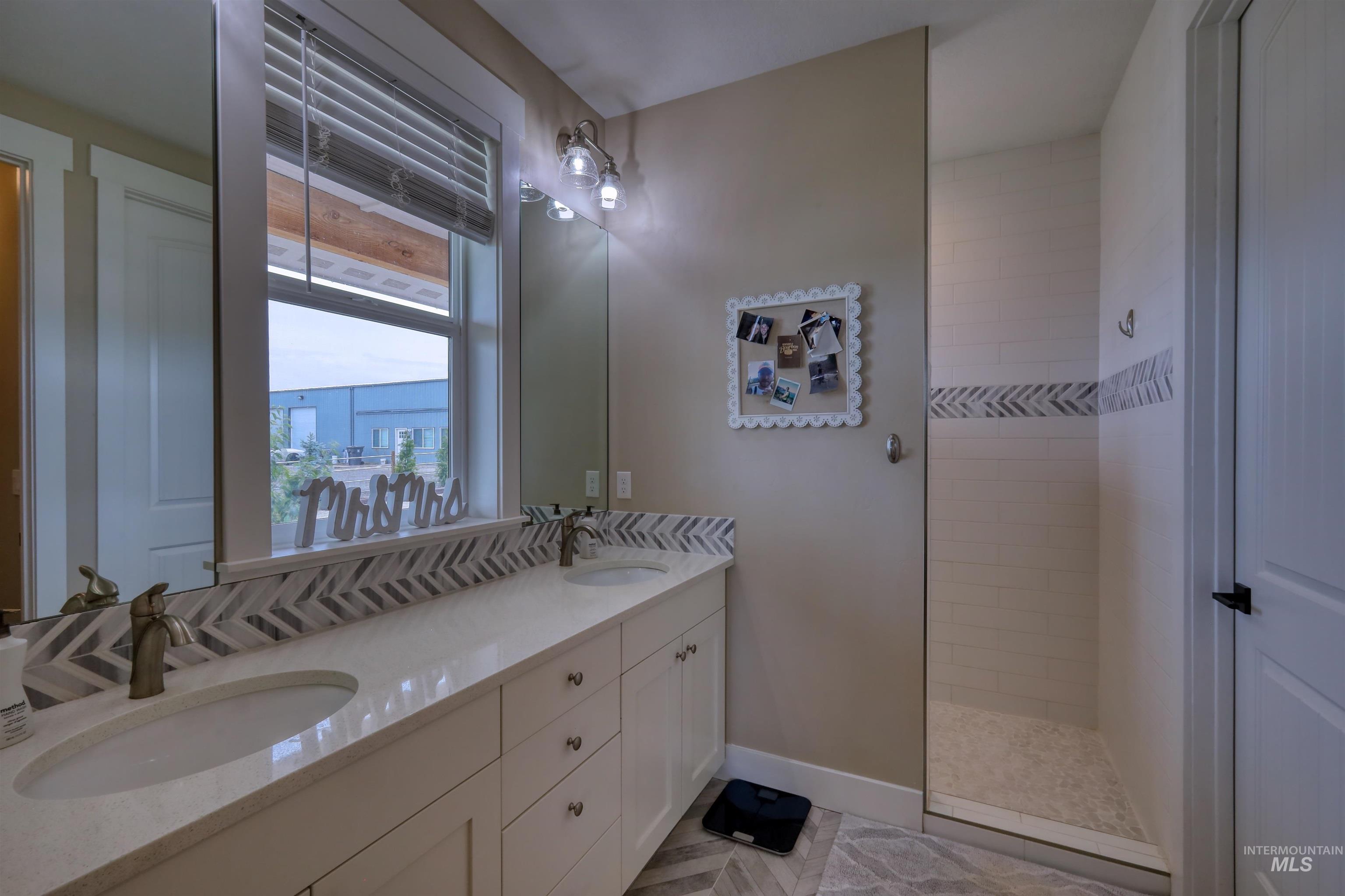 21907 Upper Pleasant Ridge Road