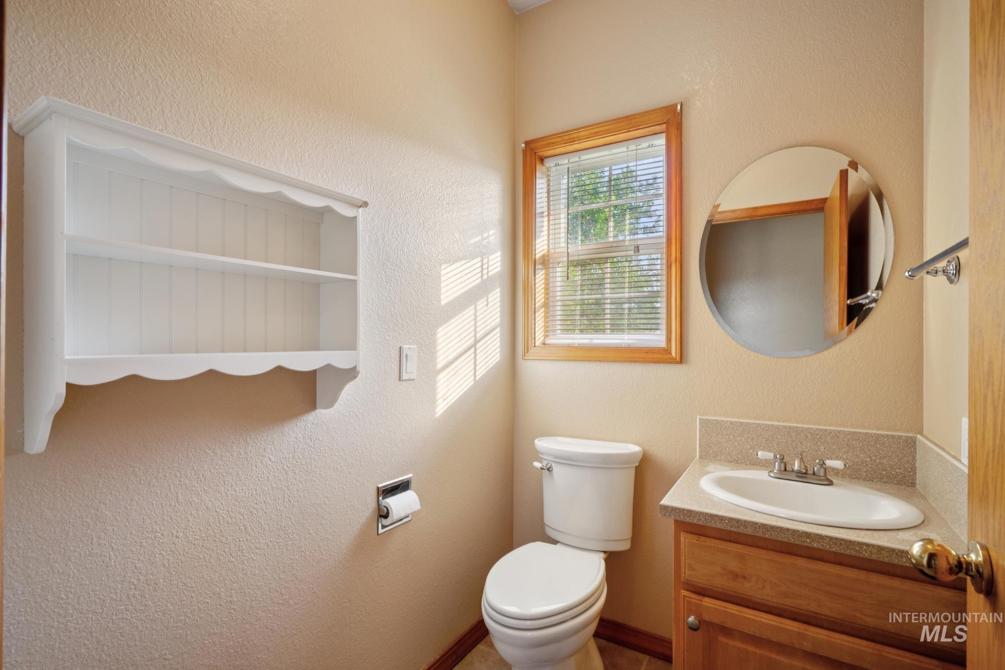 17740 Liberty View