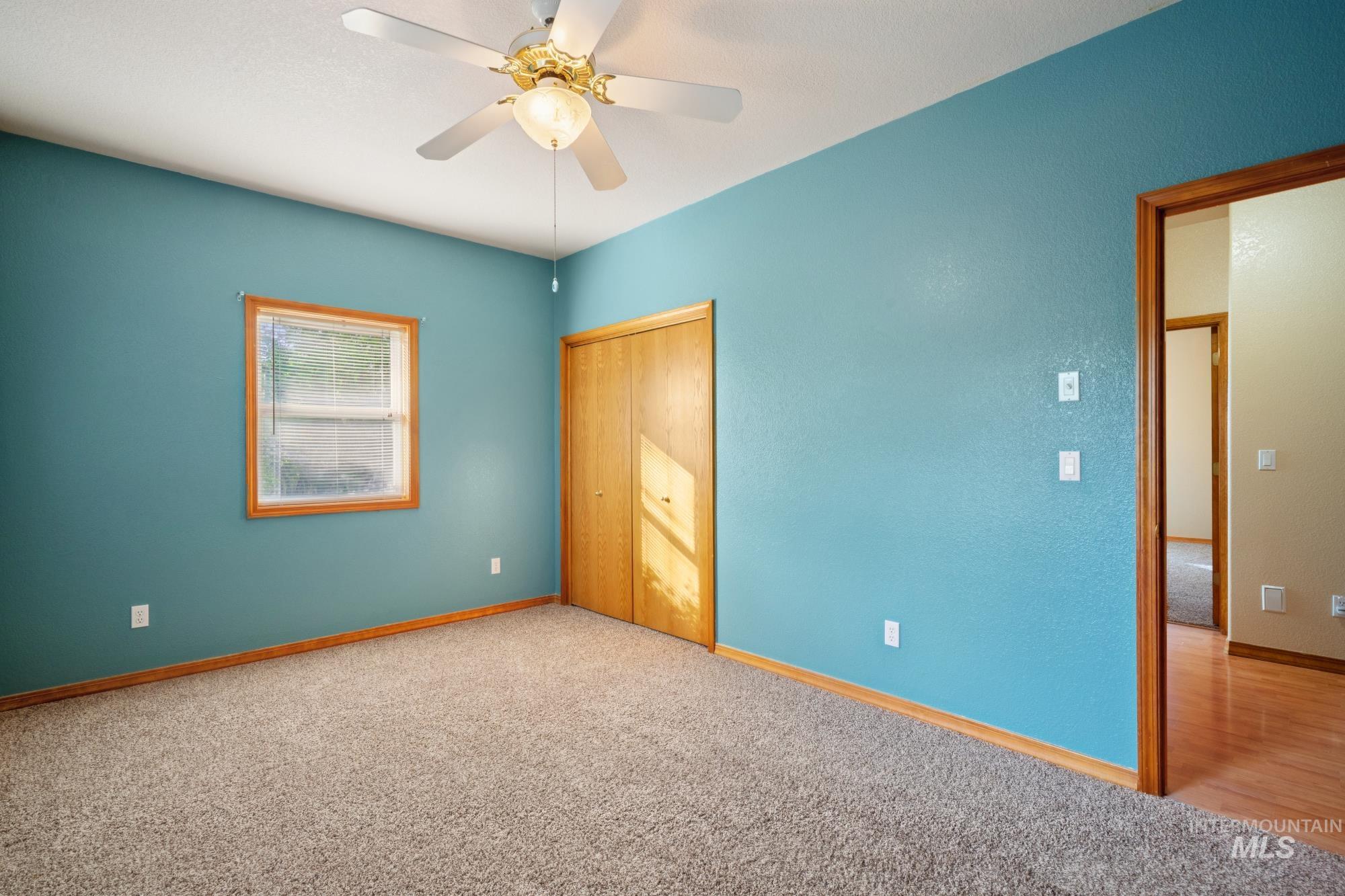 17740 Liberty View