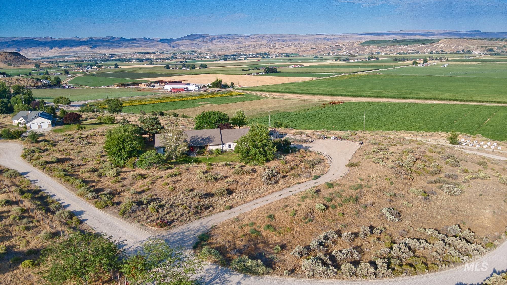 17740 Liberty View