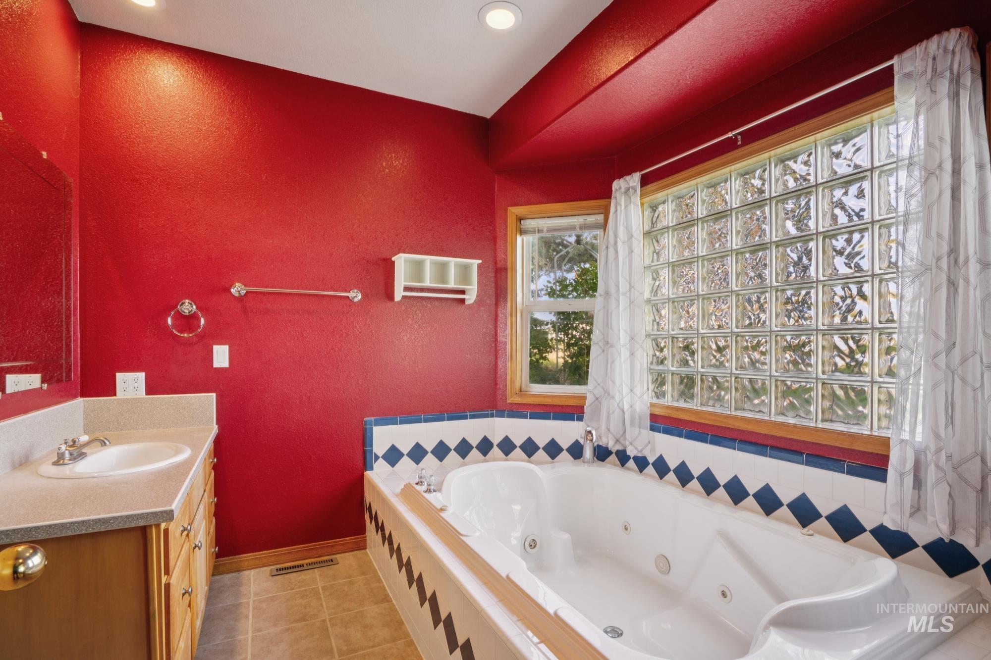 17740 Liberty View