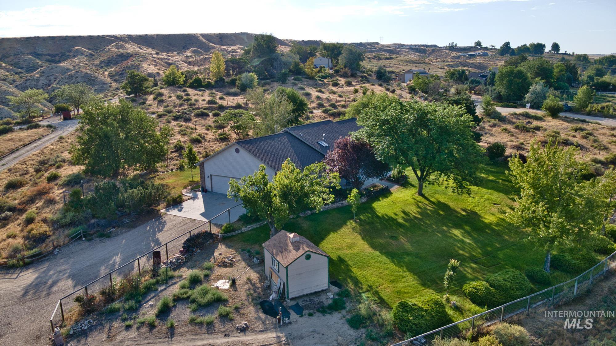 17740 Liberty View