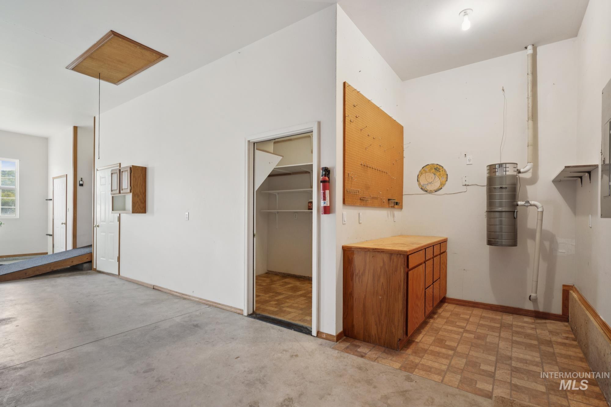 17740 Liberty View
