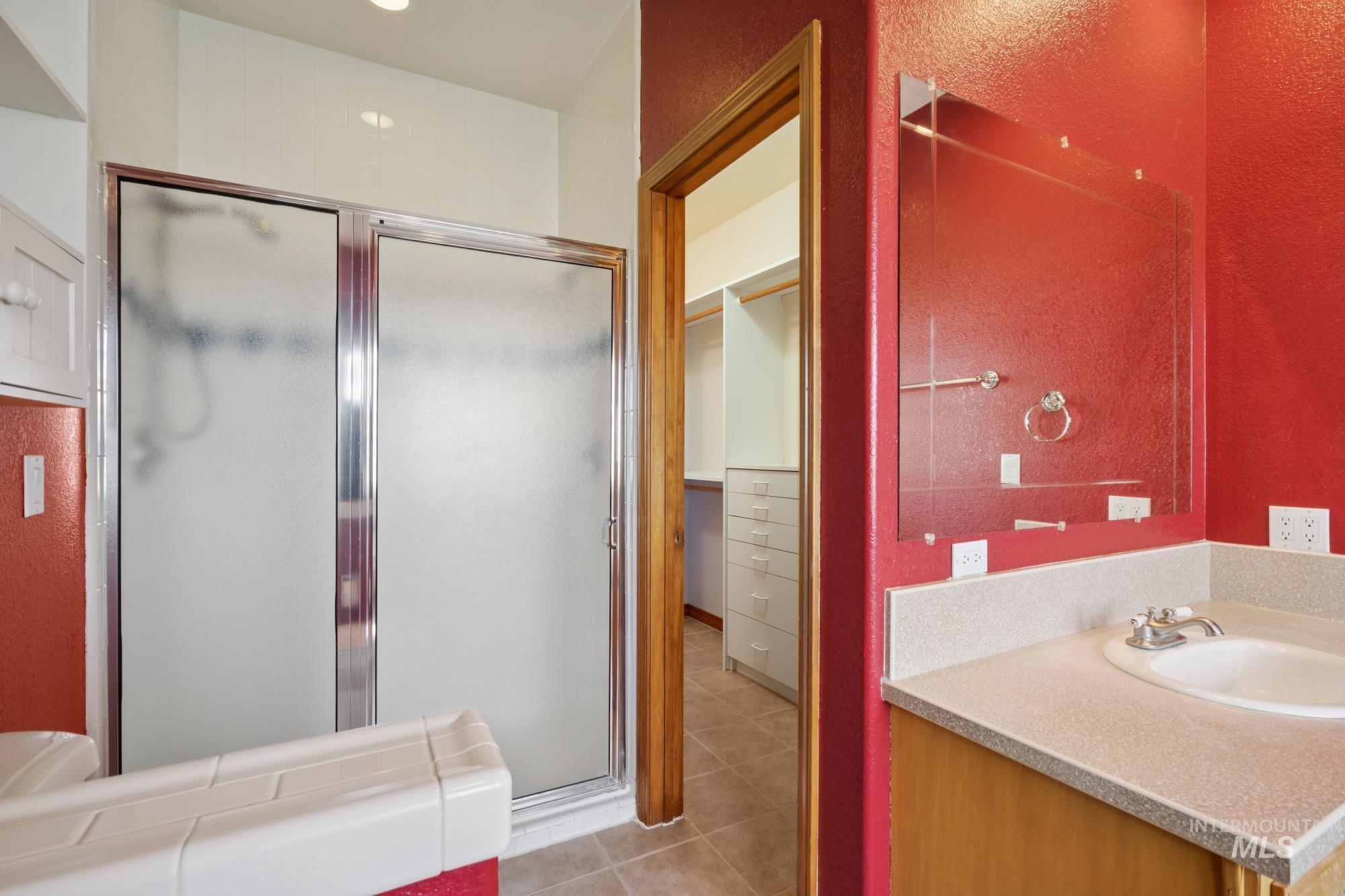 17740 Liberty View