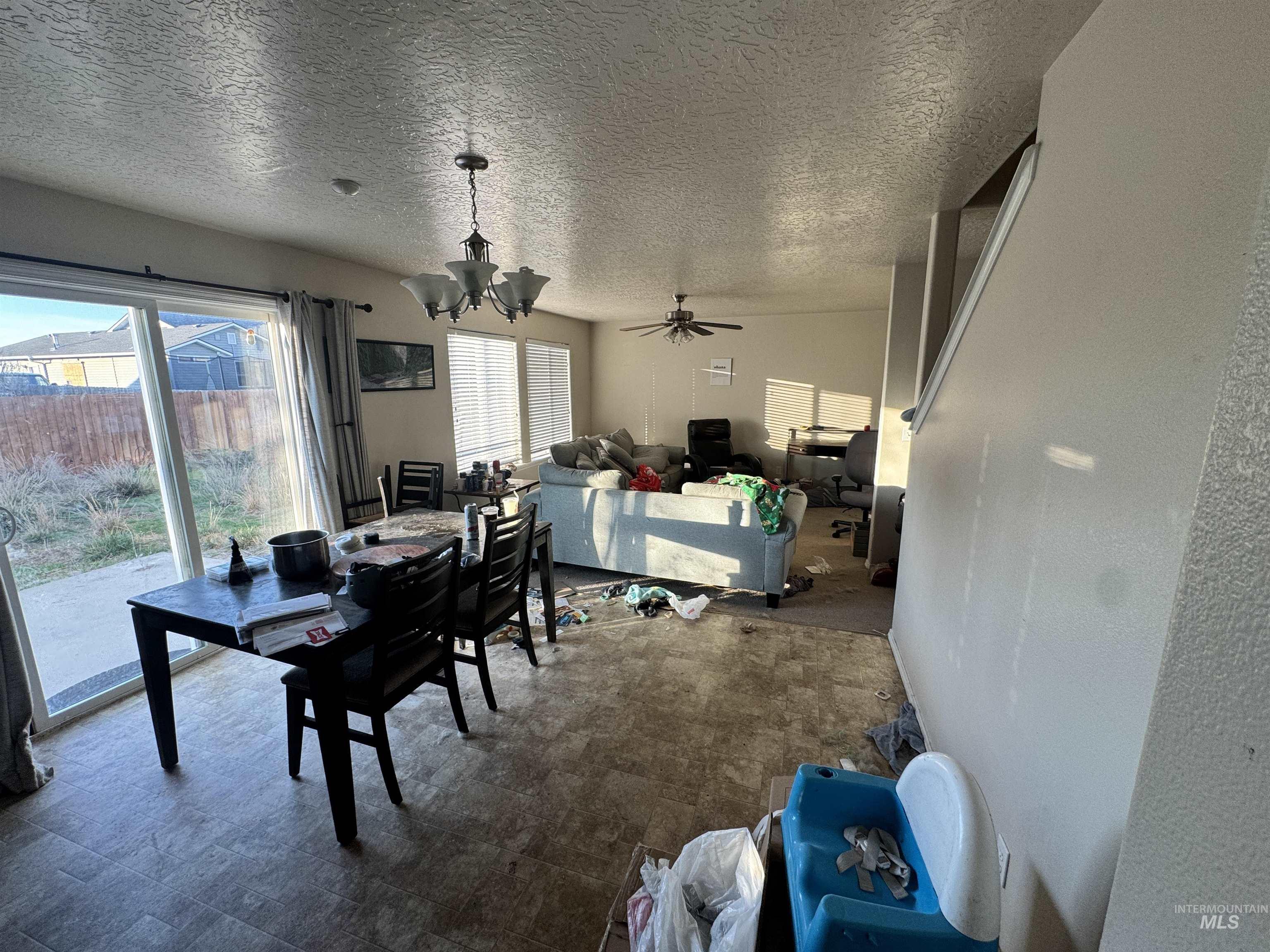 19613 Commonwealth Ave