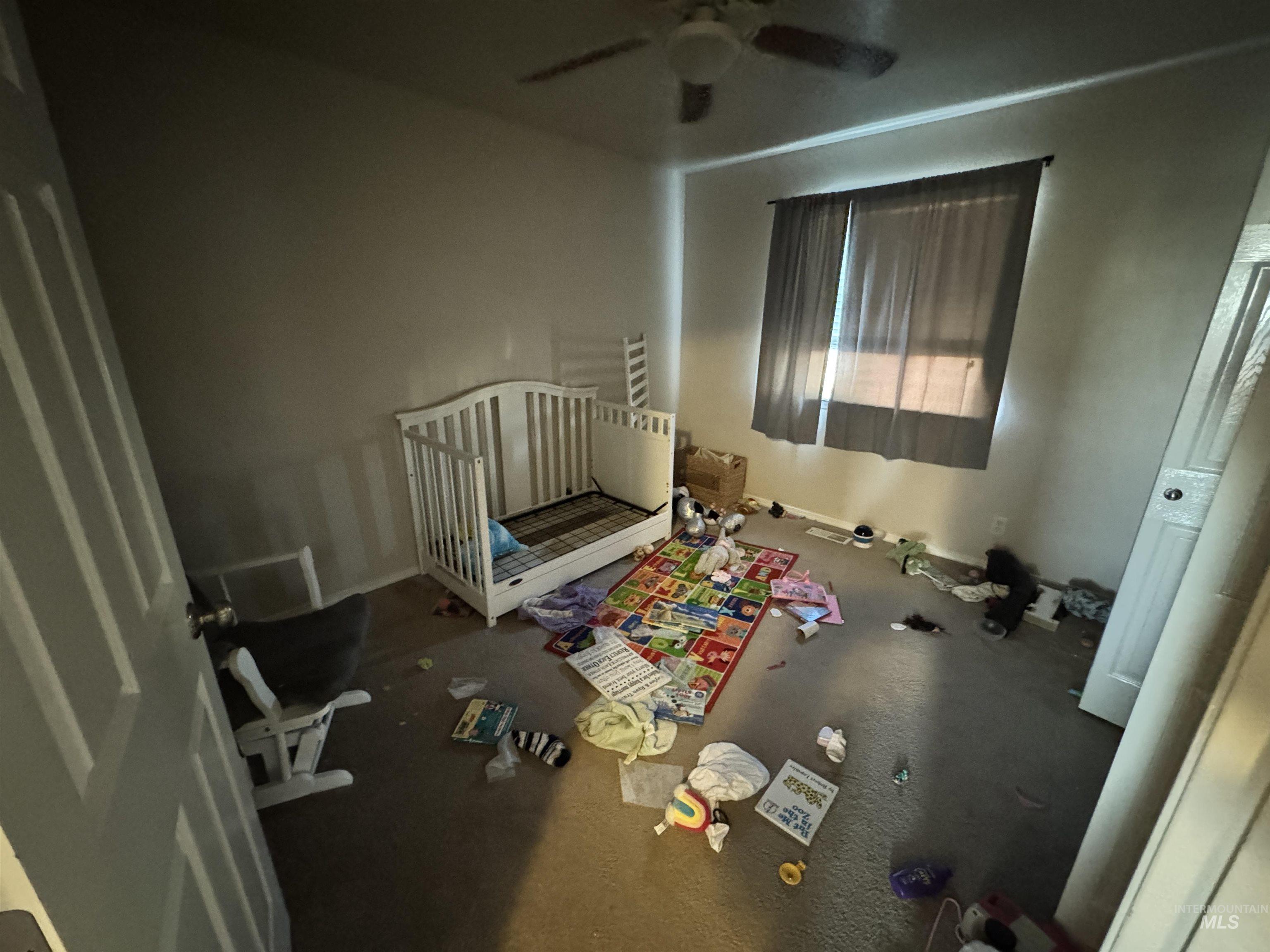 19613 Commonwealth Ave