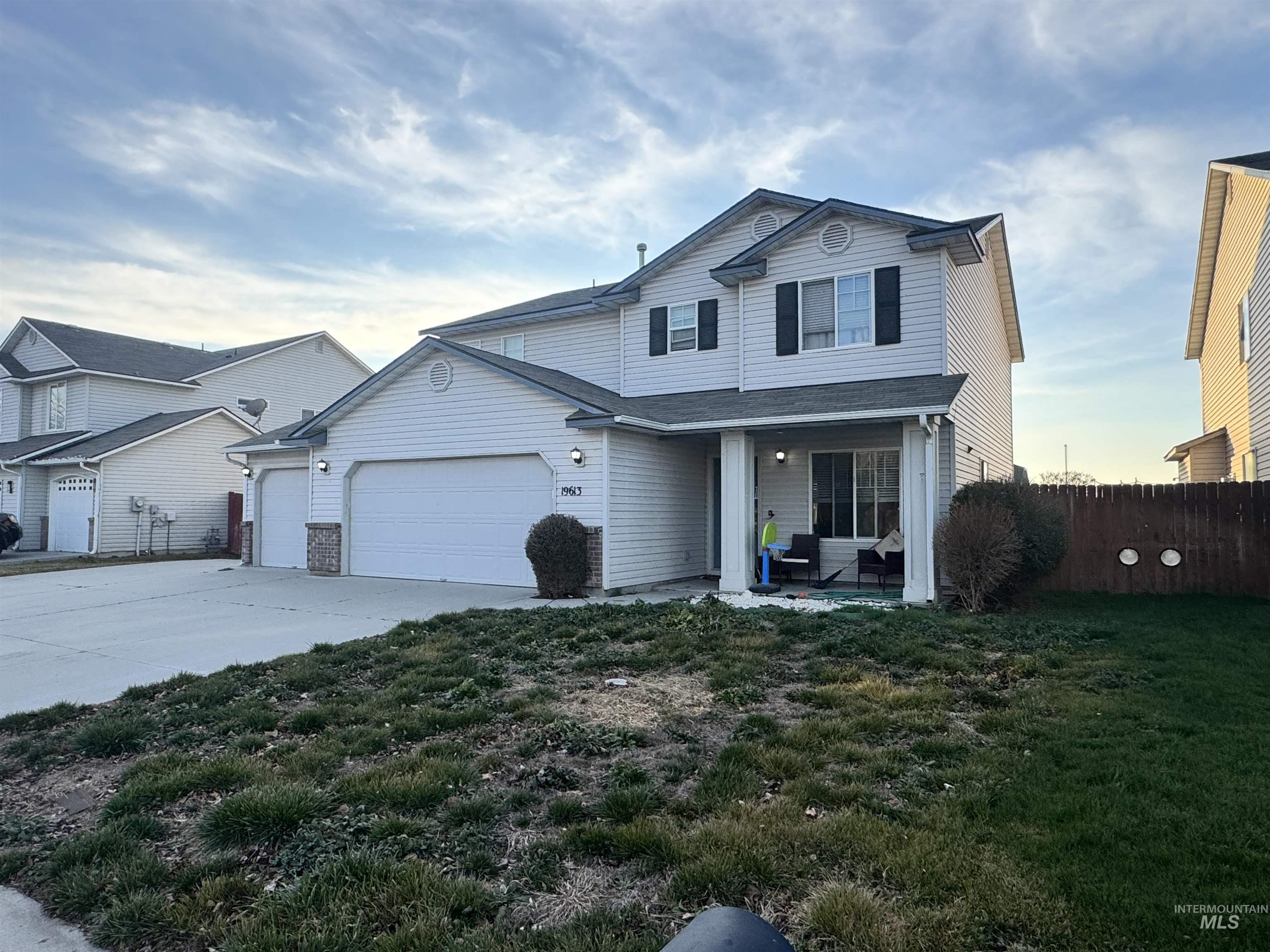 19613 Commonwealth Ave