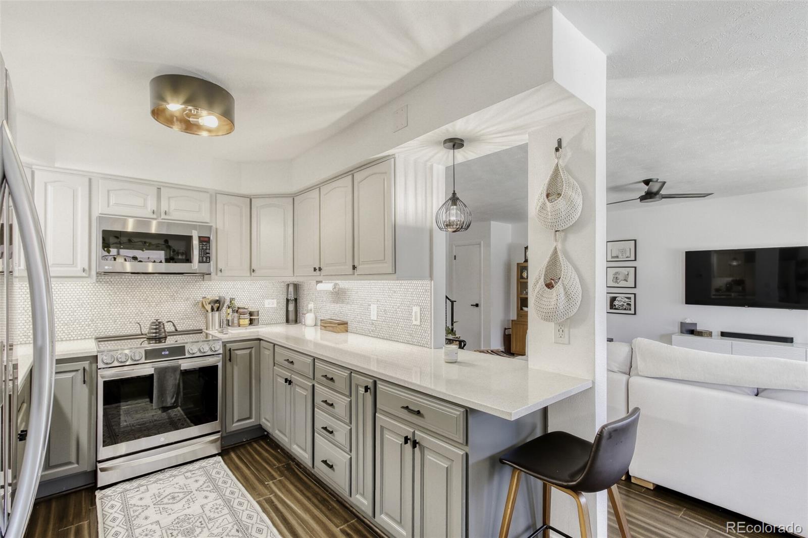 12820 Willow Lane Unit: 12
