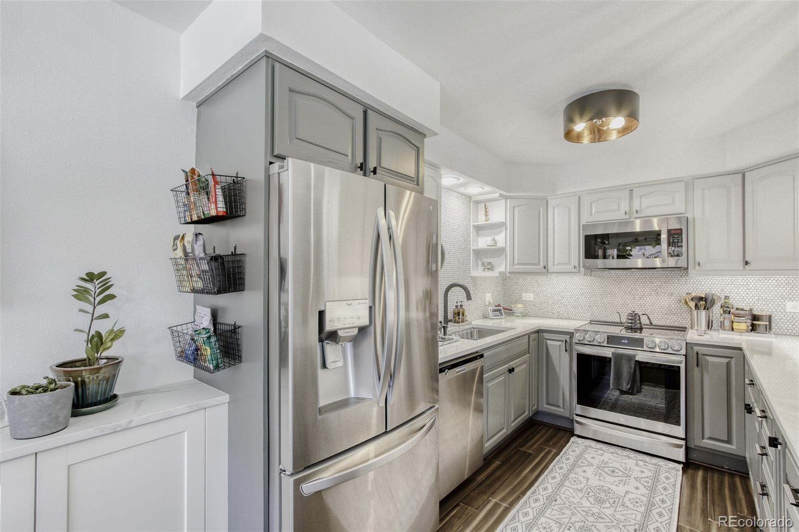 12820 Willow Lane Unit: 12