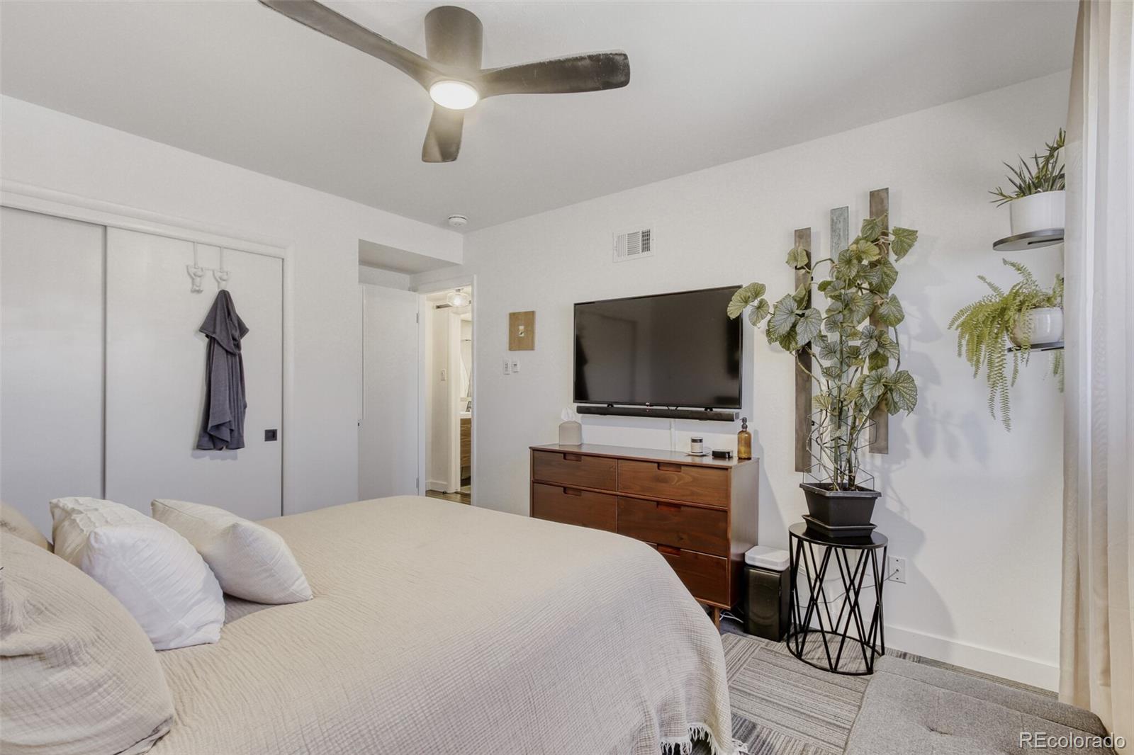 12820 Willow Lane Unit: 12