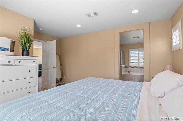 4477 Applecrest Circle