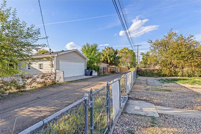 707 35th Avenue Court