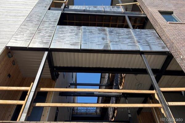 2301 Pearl Street Unit: 49