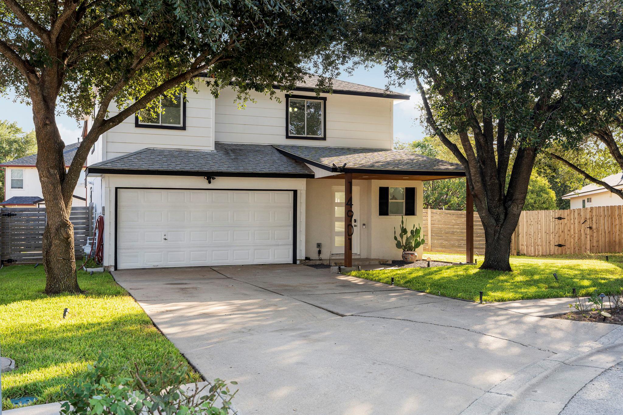 14901 Chamberlain CT