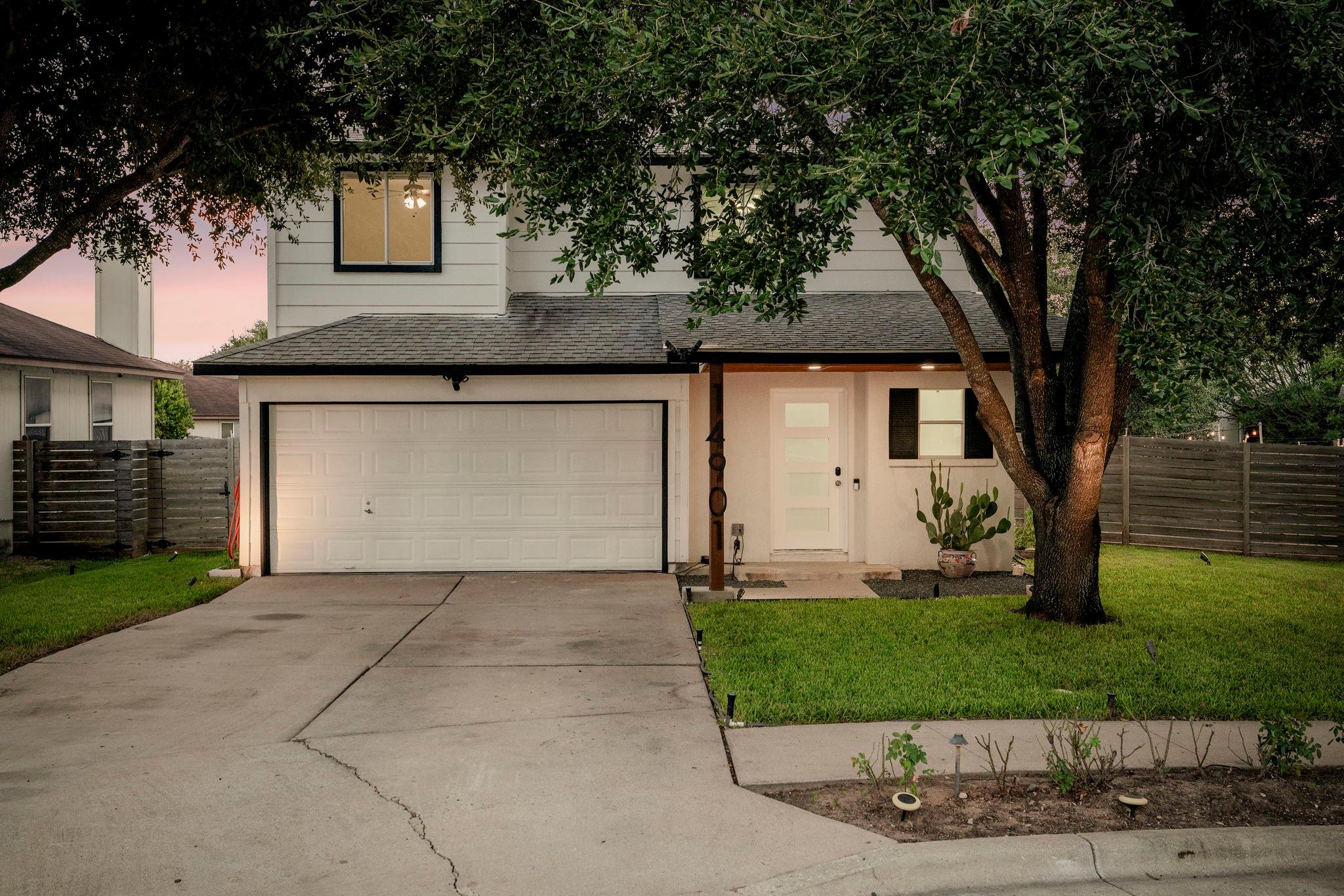 14901 Chamberlain CT