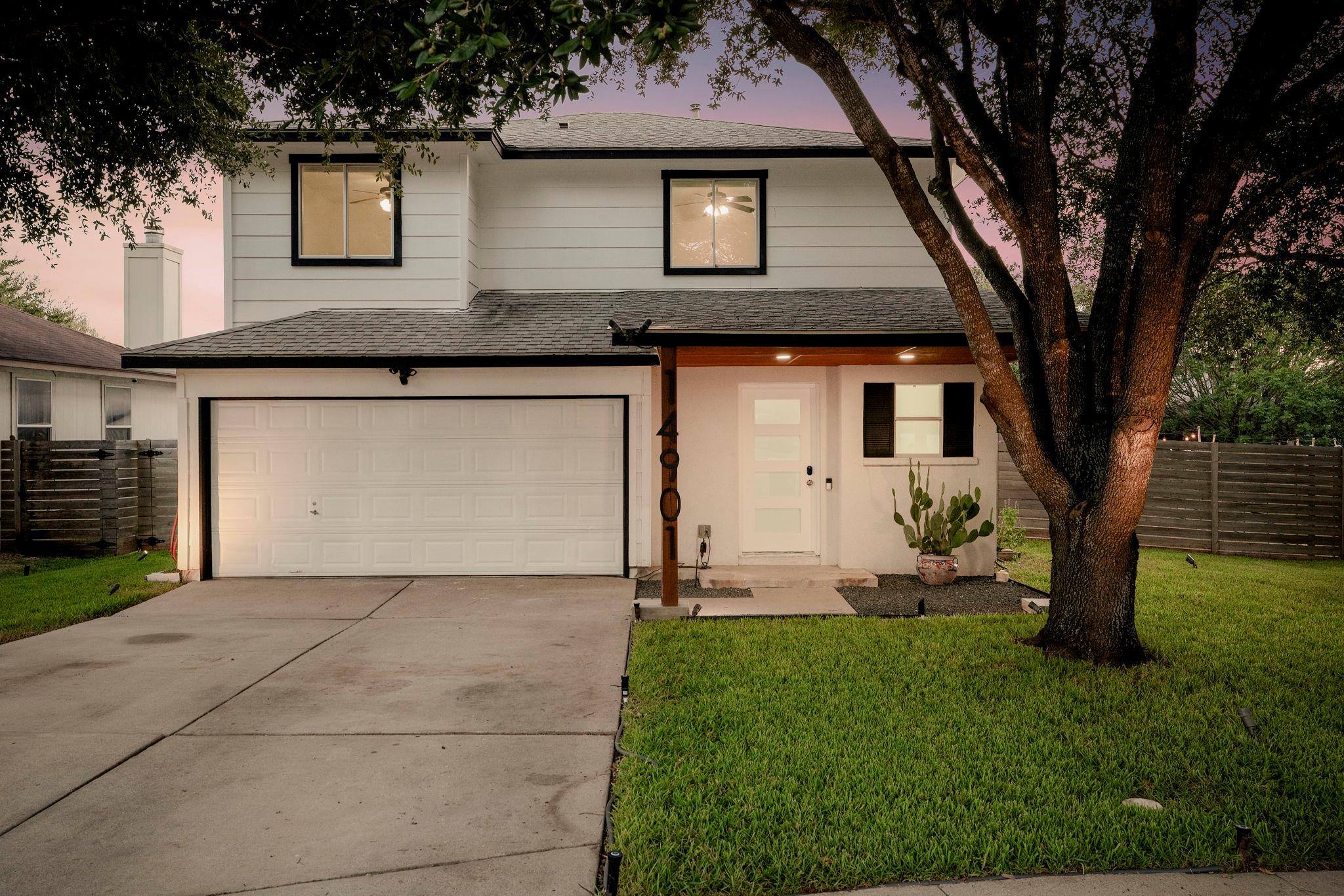 14901 Chamberlain CT