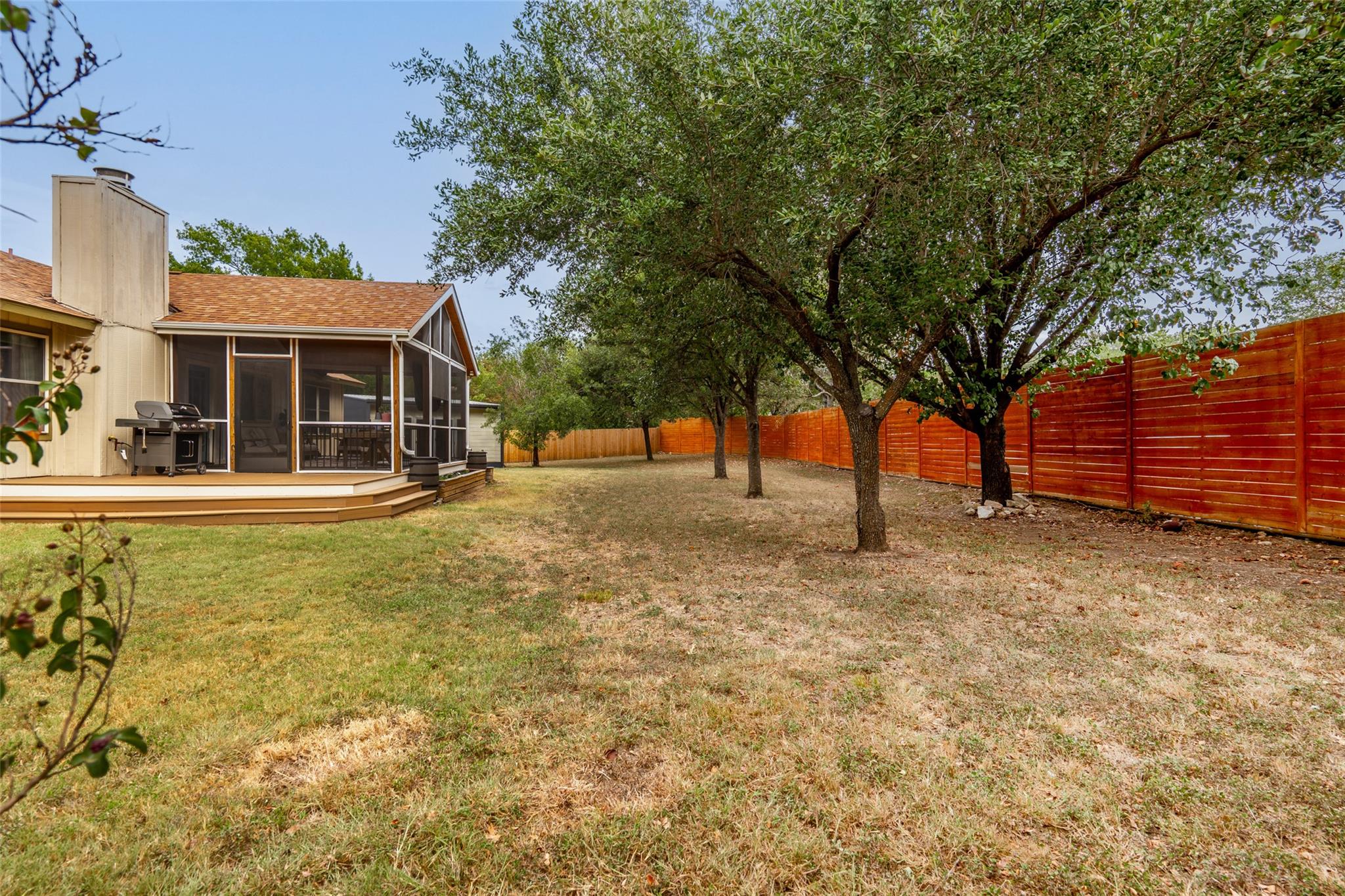 3203 Western DR