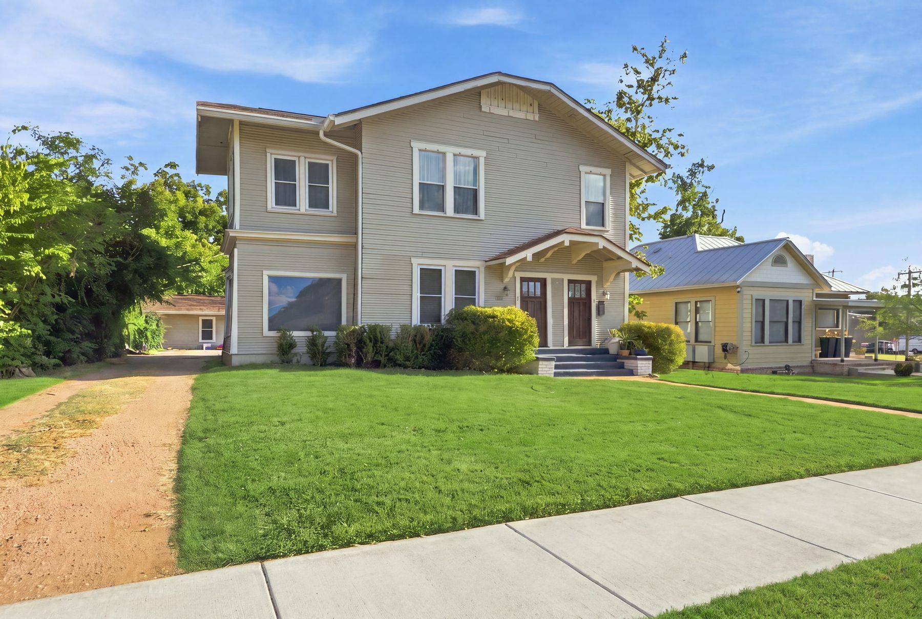 132 Perry CT