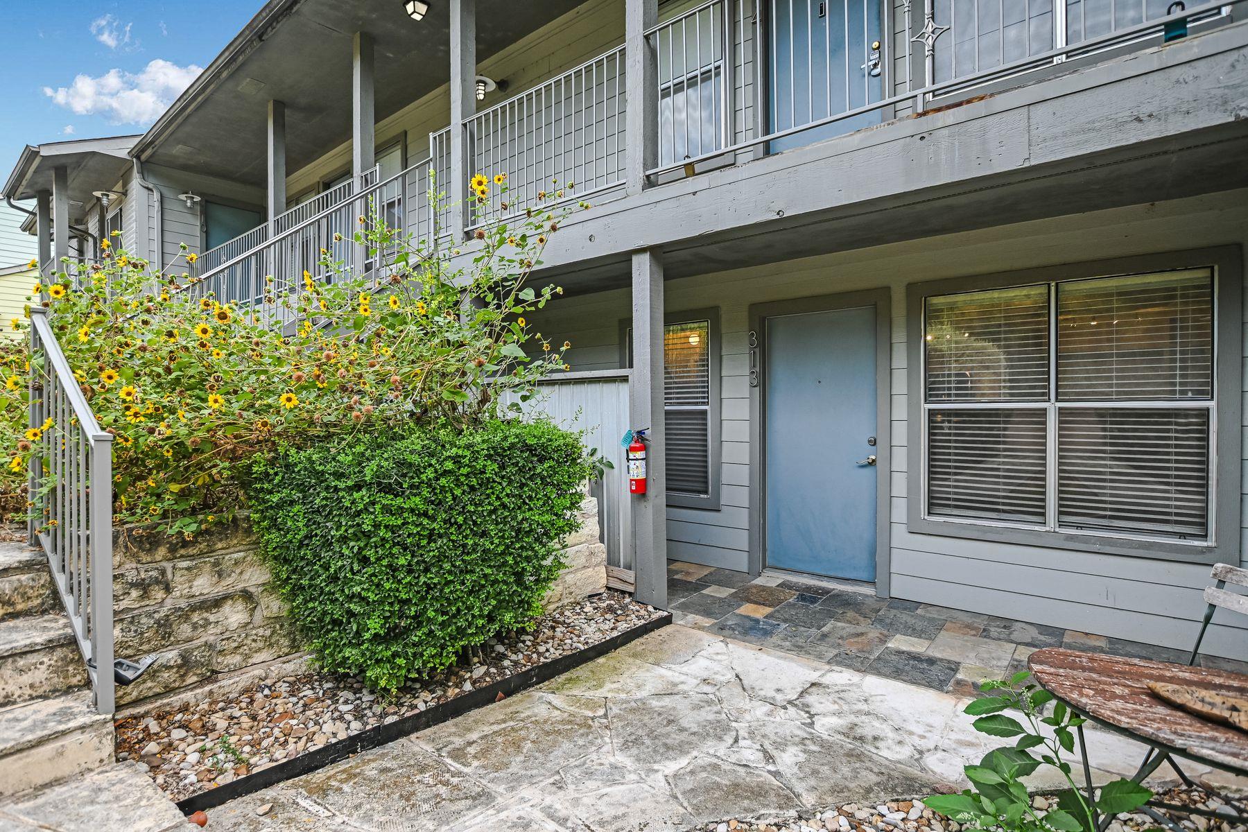 3204 Menchaca RD # 313